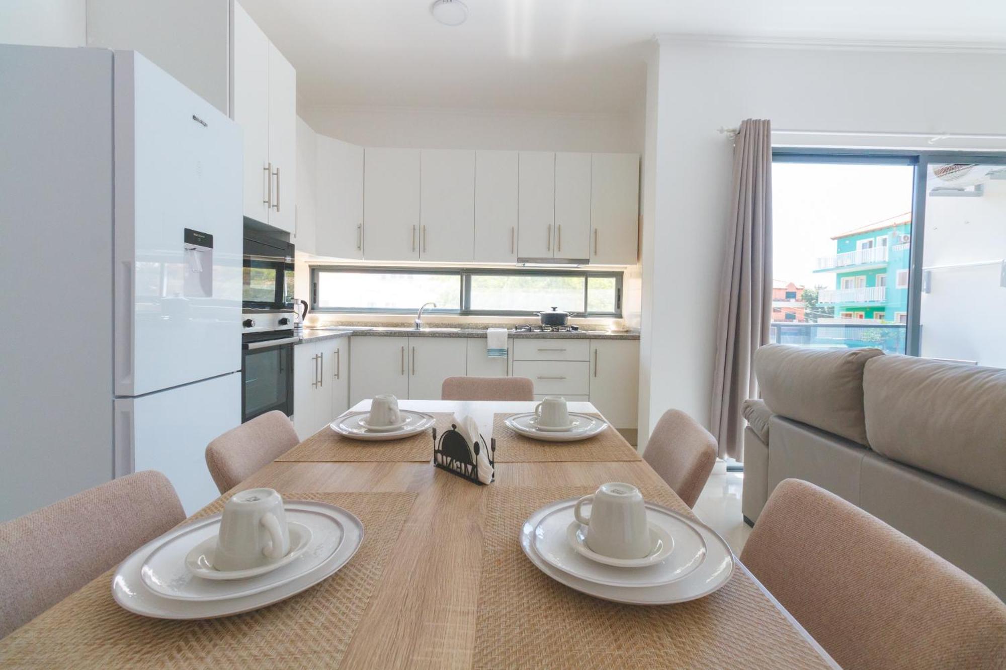 Brand New Spacious T3 Apartment In Santa Maria Exterior foto